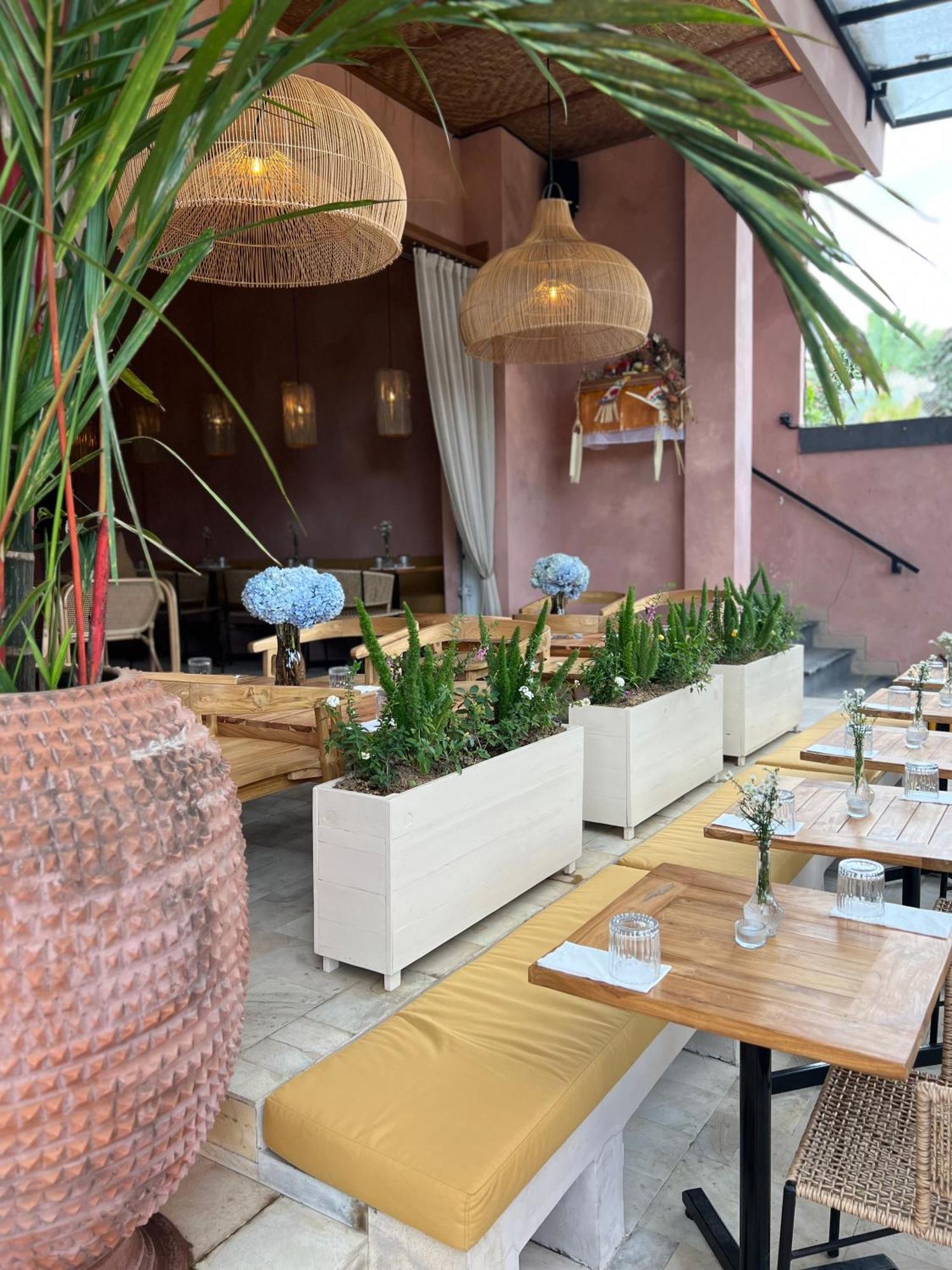 Grass Terrace Homestay Canggu  Exterior photo